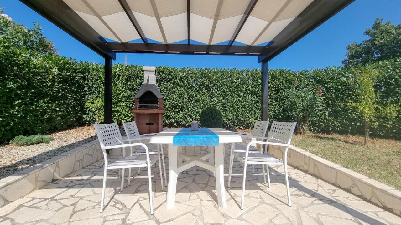 דירות Novigrad Istria Lea מראה חיצוני תמונה